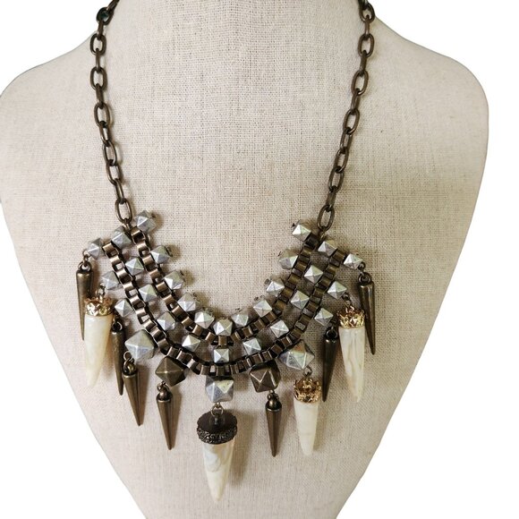 Chunky Tribal Statement Chain Necklace w/Silver Beads & Faux Ivory Spikes - Picture 2 of 8